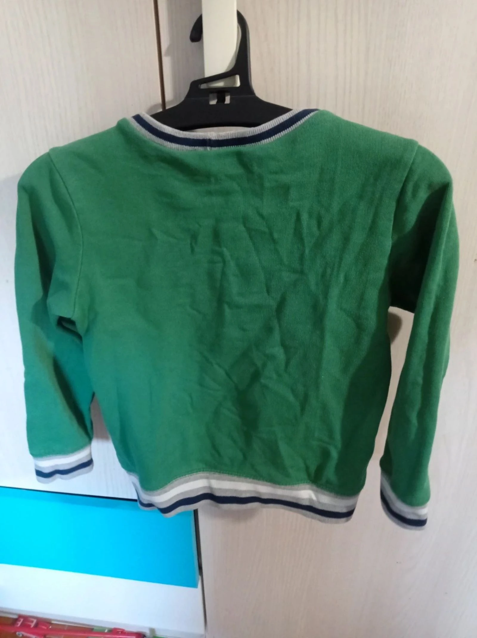 Benetton Sweater Size 4-5 Years – photo 2